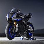 2018 års Yamaha YZF-R1 och R1M får sig en översyn