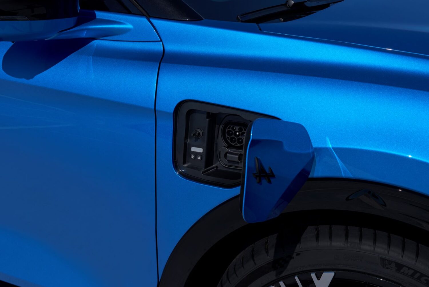 Alpine A390 Exteriörbild