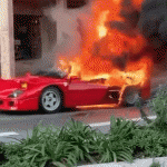 Ferrrari F40 brann upp i Monaco
