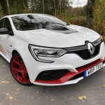 TEST: MEGANE R.S. TROPHY-R – Snabbast i världen runt ringen