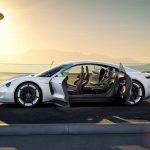 Porsche Mission E kommer att förändra hela bilindustrin