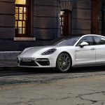 Brist på batterier skapar problem för Porsche