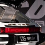 Åk med en Porsche som har en TAG F1 motor under huven
